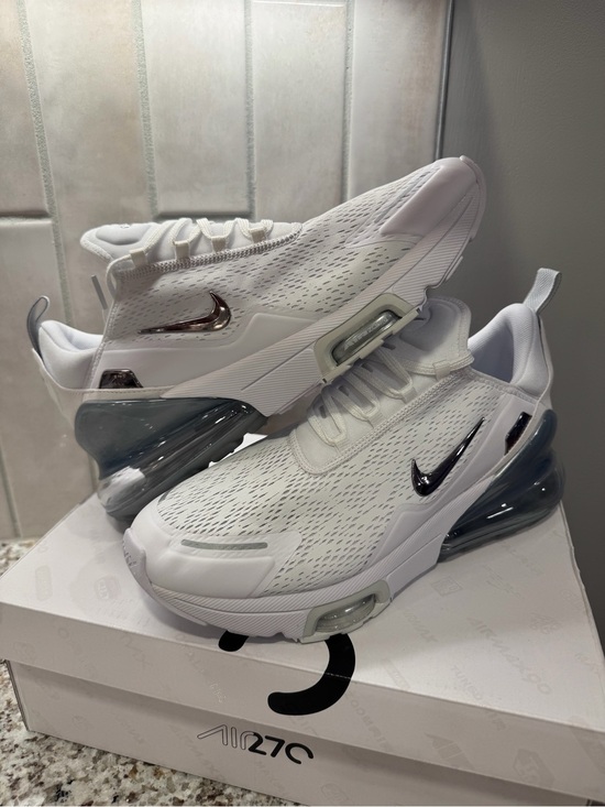 Nike Other - Men’s Nike Air Max 270 Premium